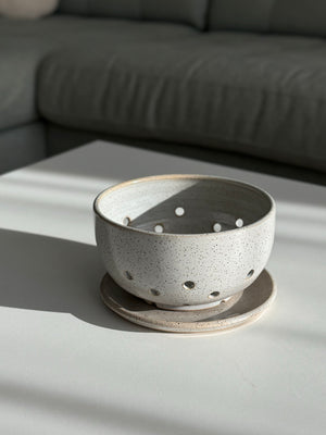 Open image in slideshow, *pre-order* berry bowl
